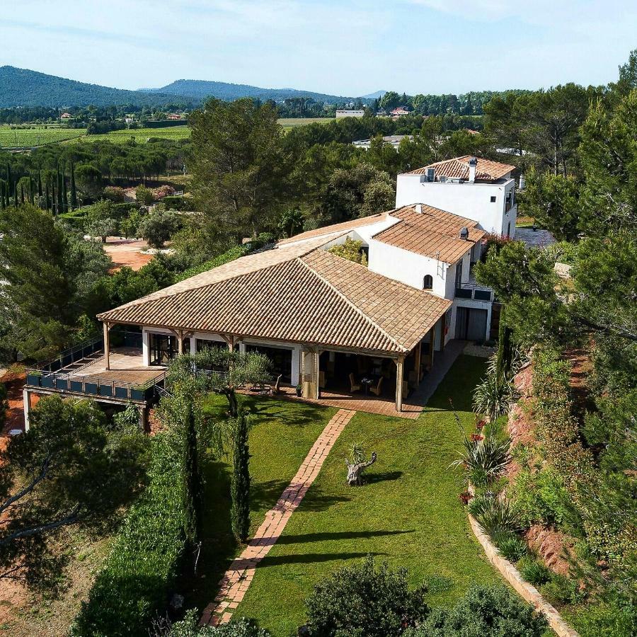 L'Hotellerie Kouros กูแอส์ ภายนอก รูปภาพ